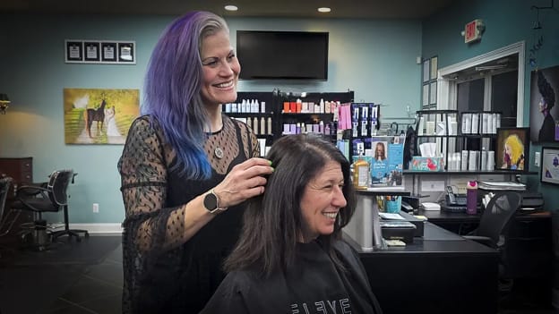 Watch How the Stylist Consults